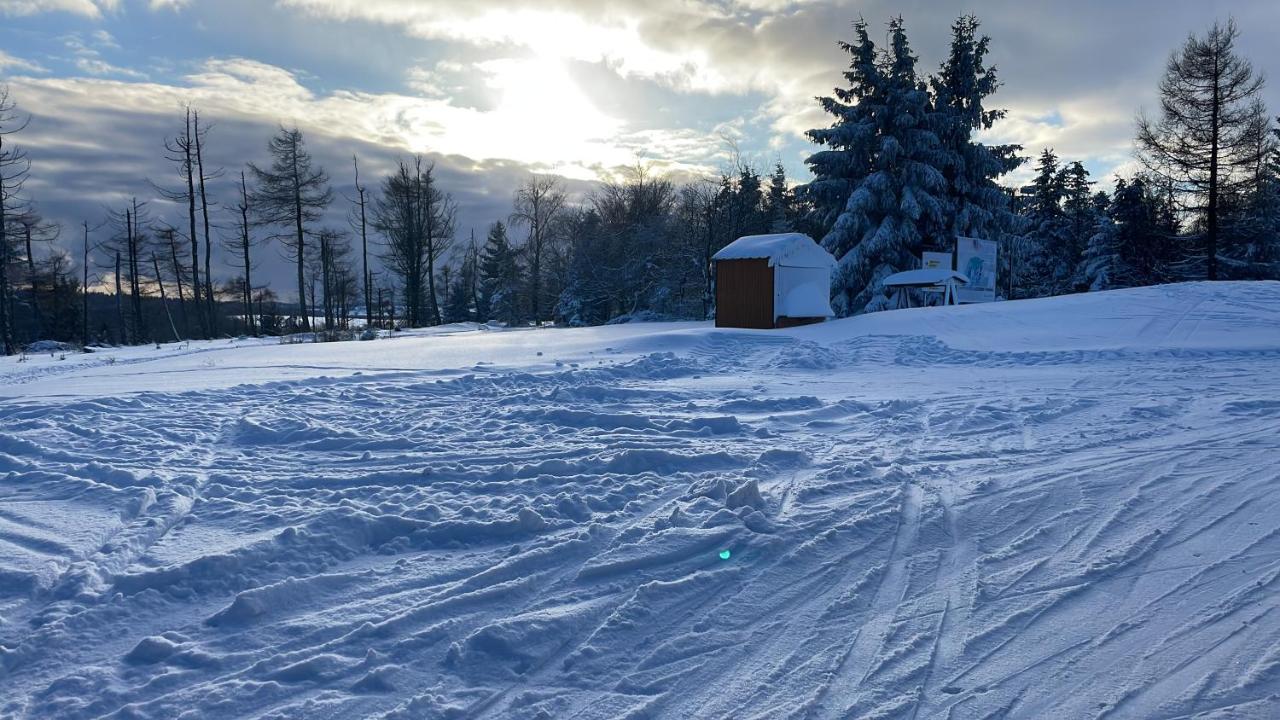 Jirotovy Boudy I Villa Telnice Exteriör bild